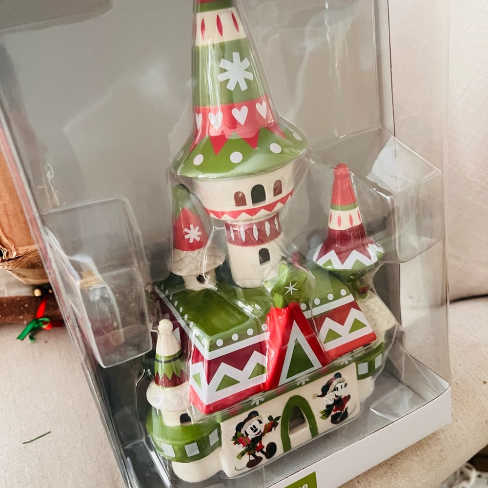 Disney Castle Light-up Ceramic Figurine